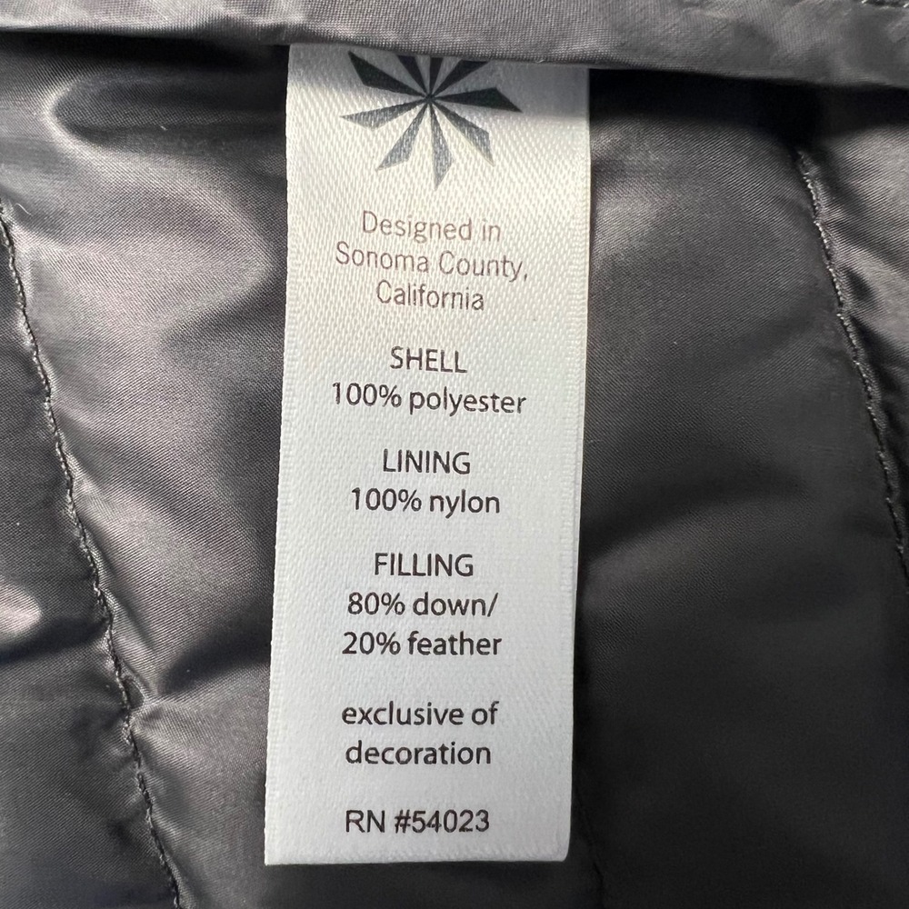 Athleta Black Down Puffer Jacket Women's Medium Downtown Coat 591192 Gorpcore - Picture 7 of 8